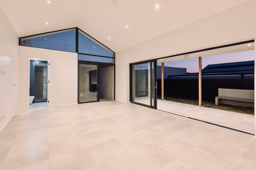 4 Bedroom Property for Sale in Elaleni Coastal Forest Estate KwaZulu-Natal