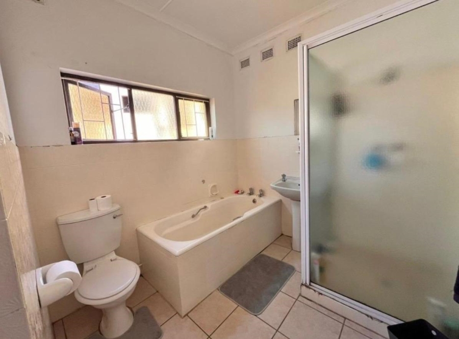 4 Bedroom Property for Sale in Bluff KwaZulu-Natal