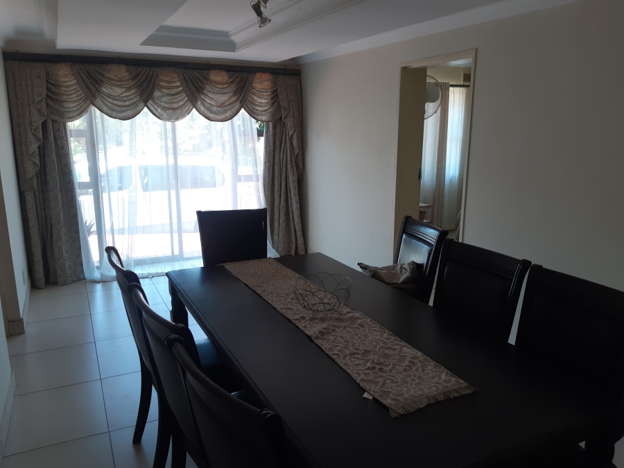 4 Bedroom Property for Sale in New Germany KwaZulu-Natal