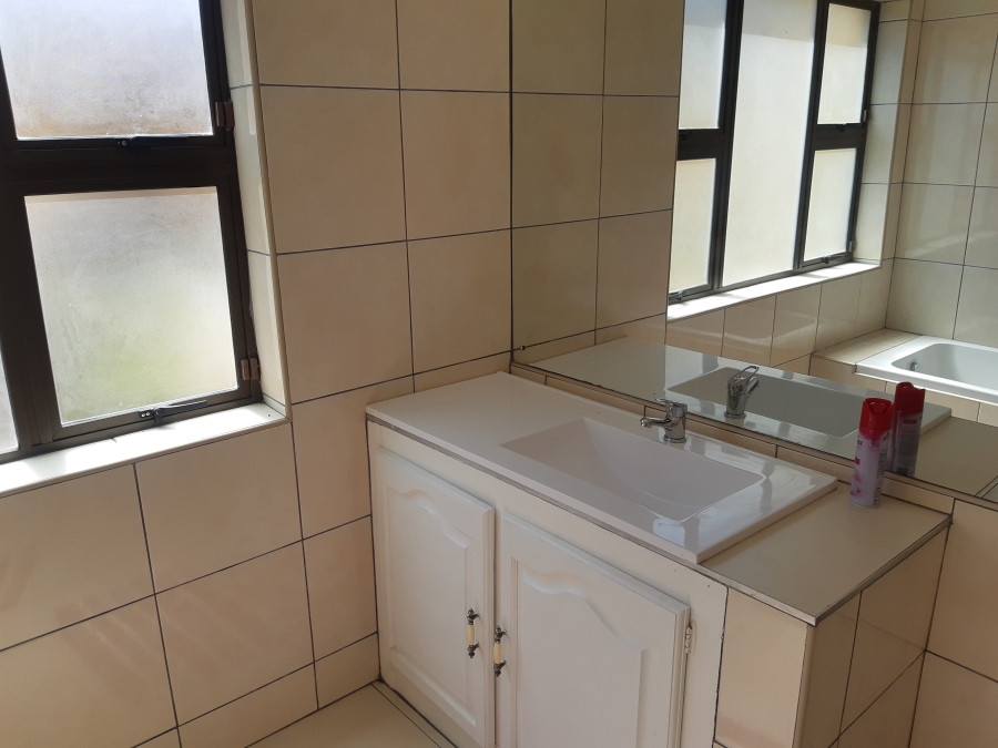 4 Bedroom Property for Sale in New Germany KwaZulu-Natal