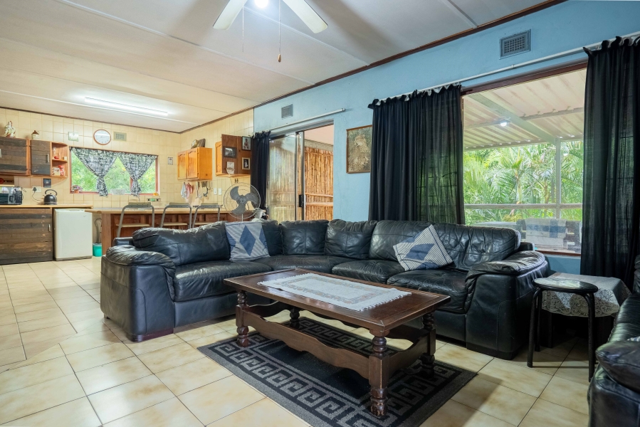 3 Bedroom Property for Sale in Amanzimtoti KwaZulu-Natal