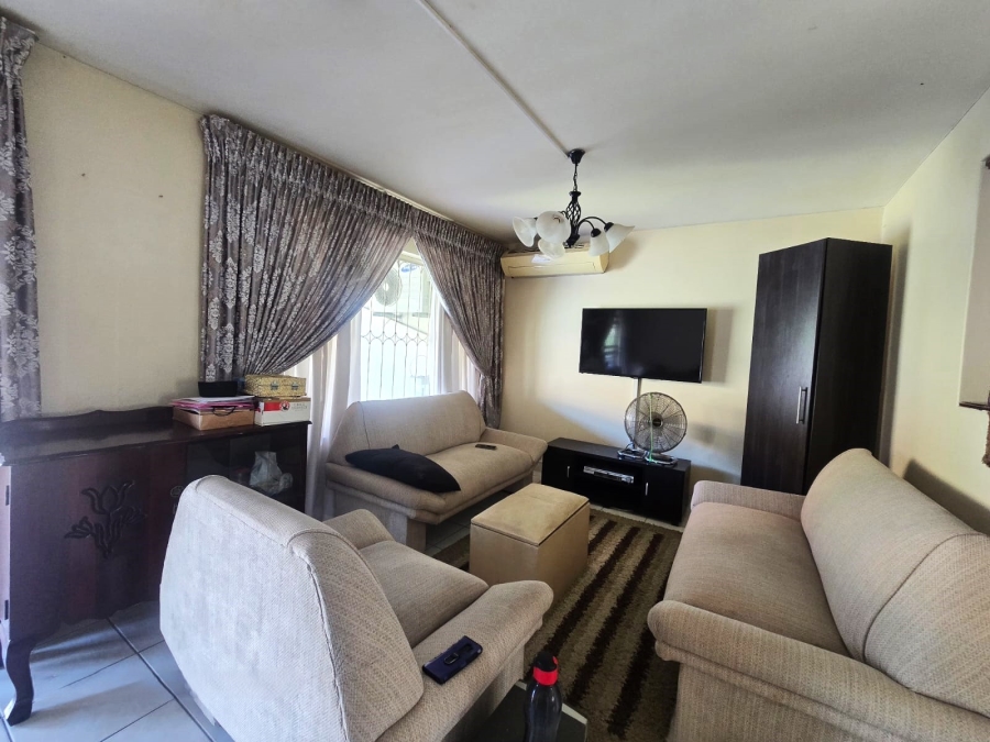 3 Bedroom Property for Sale in Avoca KwaZulu-Natal