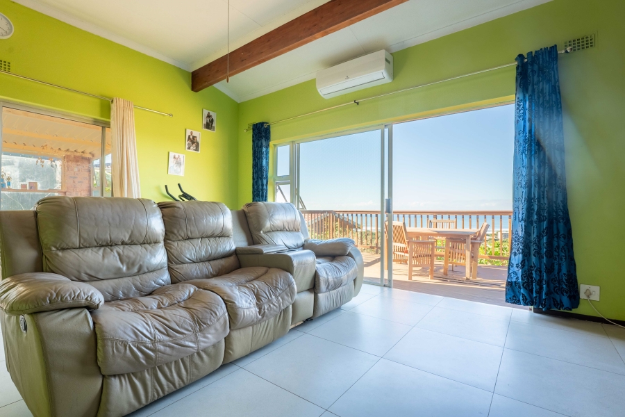 2 Bedroom Property for Sale in Illovo Beach KwaZulu-Natal