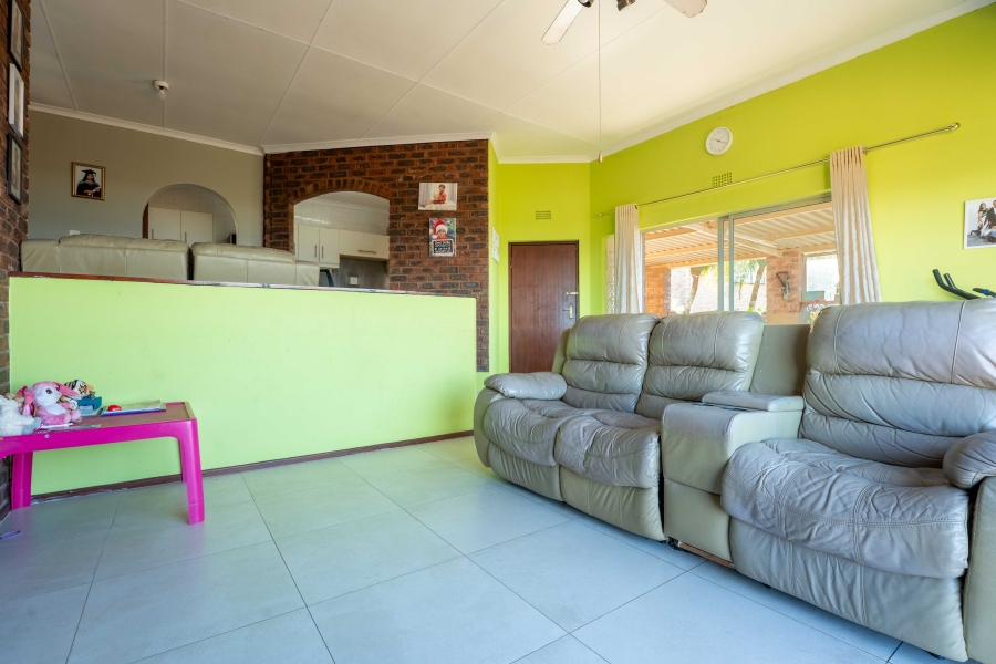 2 Bedroom Property for Sale in Illovo Beach KwaZulu-Natal