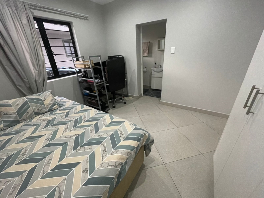 To Let 2 Bedroom Property for Rent in Durban North KwaZulu-Natal