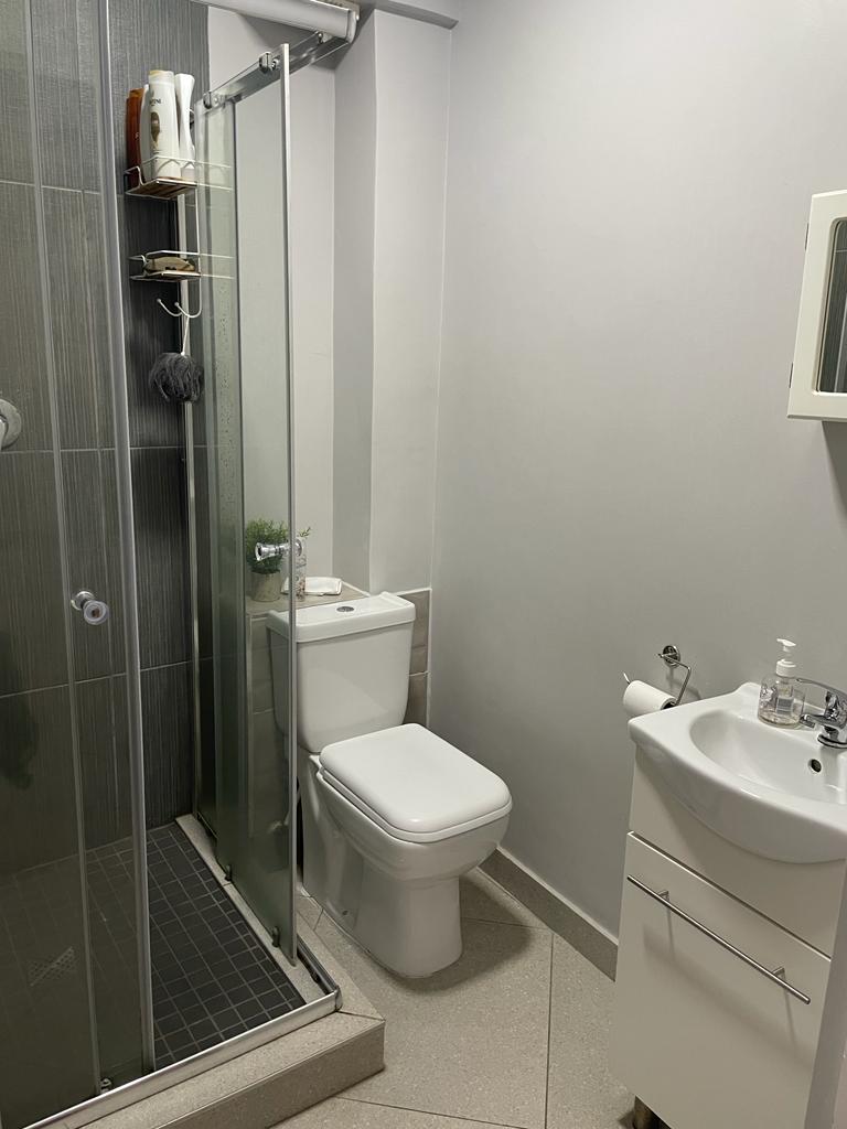 To Let 2 Bedroom Property for Rent in Durban North KwaZulu-Natal