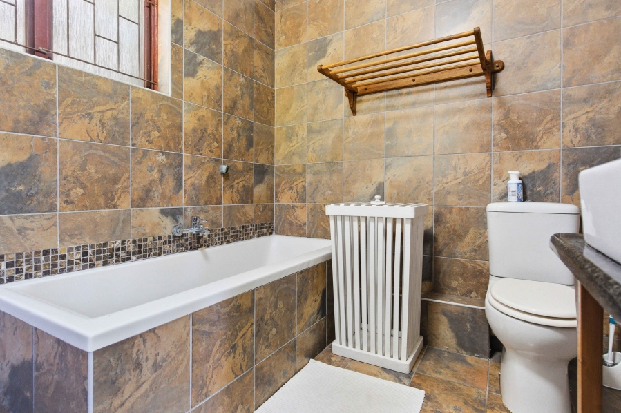 3 Bedroom Property for Sale in St Winifreds KwaZulu-Natal