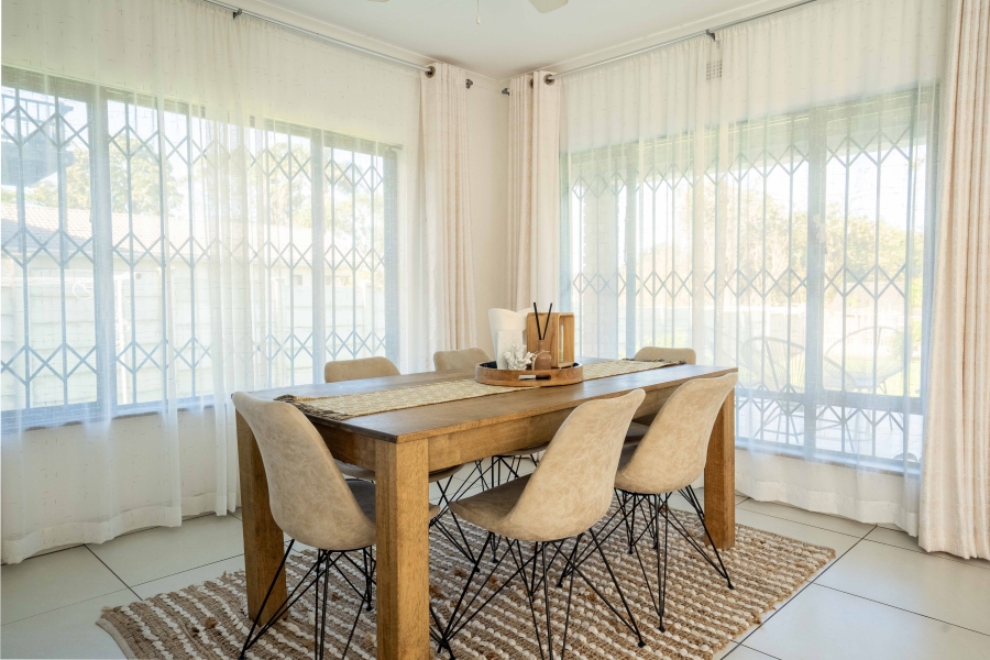 2 Bedroom Property for Sale in Scottburgh Central KwaZulu-Natal