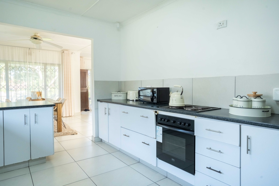 2 Bedroom Property for Sale in Scottburgh Central KwaZulu-Natal