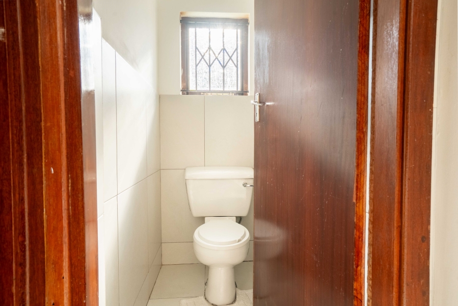 2 Bedroom Property for Sale in Scottburgh Central KwaZulu-Natal