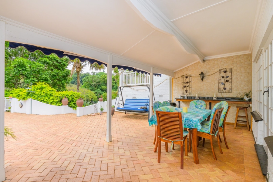 5 Bedroom Property for Sale in Cowies Hill KwaZulu-Natal