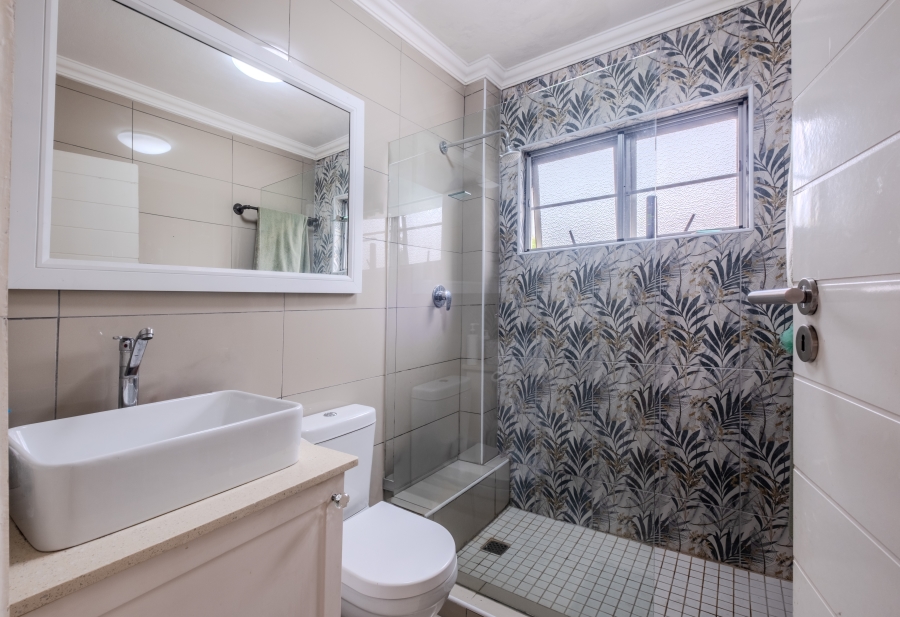 2 Bedroom Property for Sale in Umhlanga KwaZulu-Natal