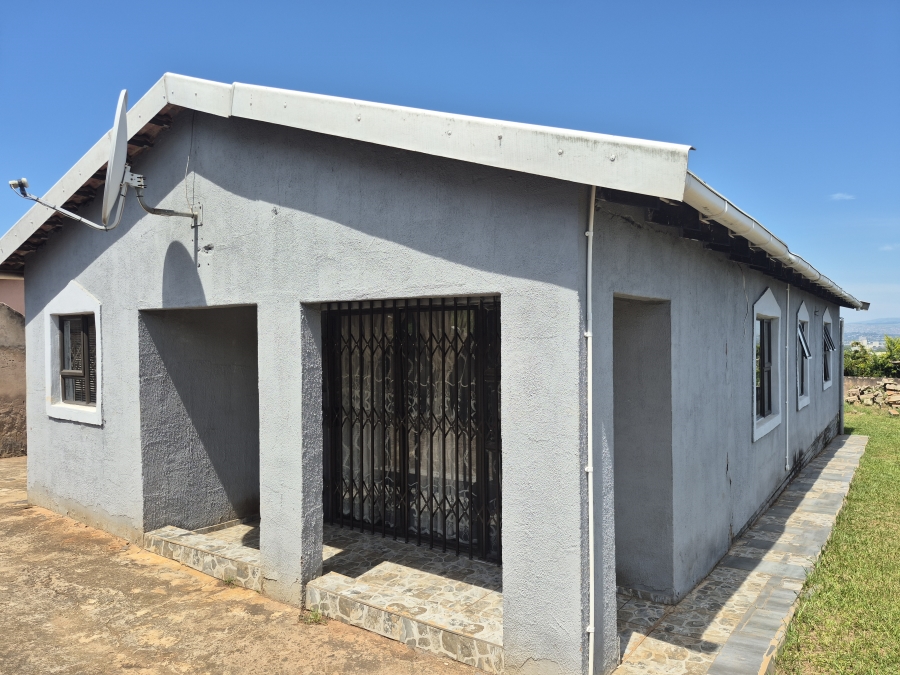 3 Bedroom Property for Sale in Panorama Gardens KwaZulu-Natal