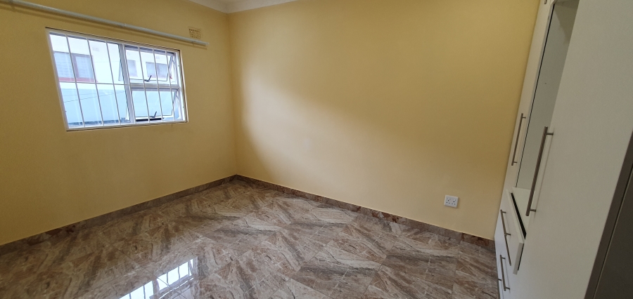 To Let 2 Bedroom Property for Rent in Bluff KwaZulu-Natal