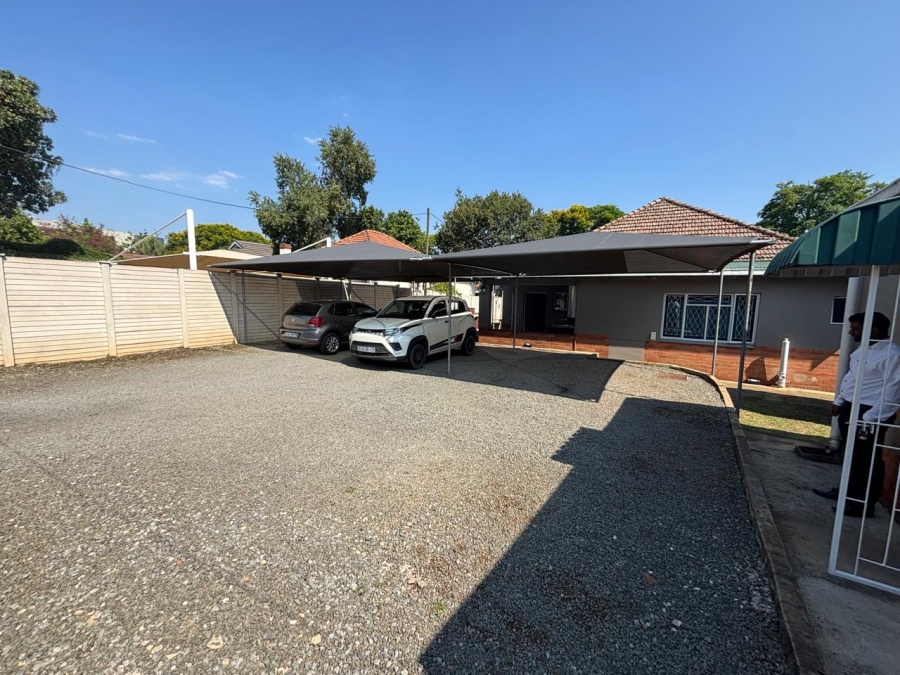 Commercial Property for Sale in Scottsville KwaZulu-Natal