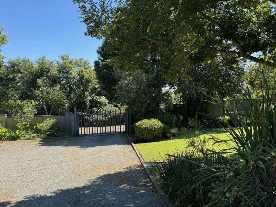 To Let commercial Property for Rent in Hilton Central KwaZulu-Natal