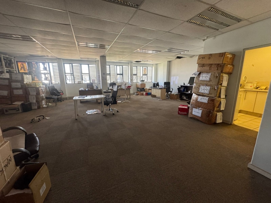 To Let commercial Property for Rent in Umhlanga Ridge KwaZulu-Natal