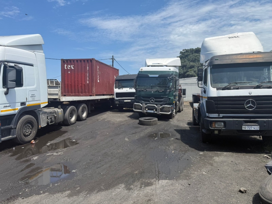 To Let commercial Property for Rent in Clairwood KwaZulu-Natal