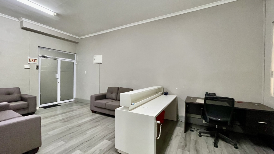 Commercial Property for Sale in Clarendon KwaZulu-Natal