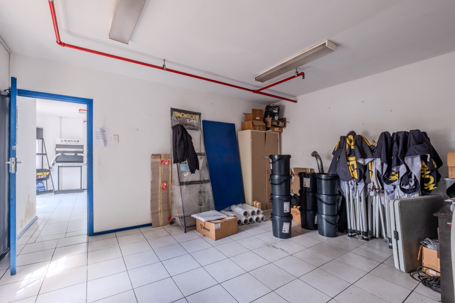 To Let commercial Property for Rent in Mahogany Ridge KwaZulu-Natal