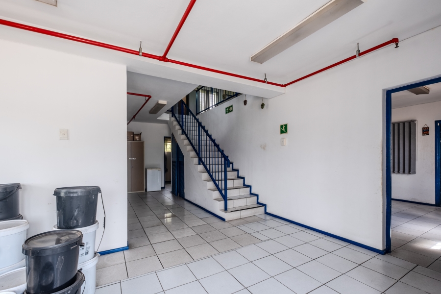 To Let commercial Property for Rent in Mahogany Ridge KwaZulu-Natal