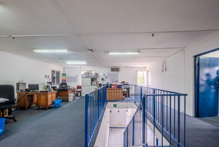 To Let commercial Property for Rent in Mahogany Ridge KwaZulu-Natal