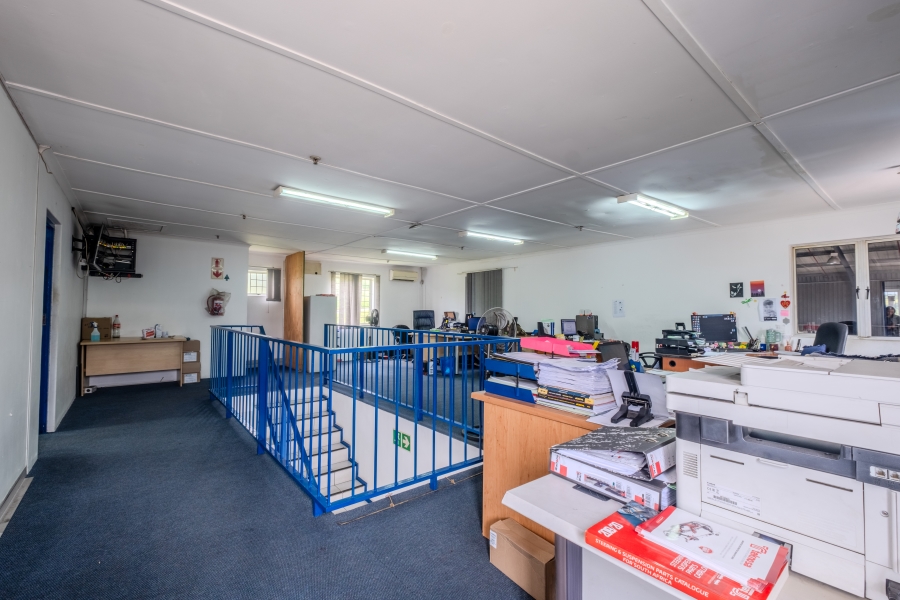 To Let commercial Property for Rent in Mahogany Ridge KwaZulu-Natal