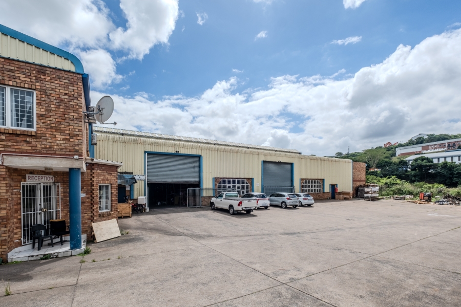 To Let commercial Property for Rent in Mahogany Ridge KwaZulu-Natal