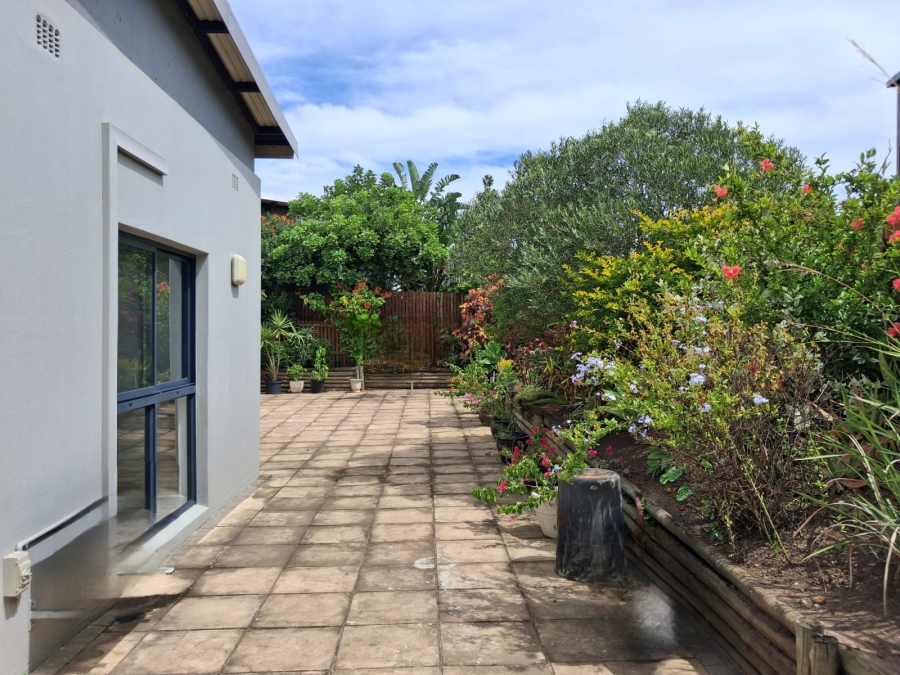 4 Bedroom Property for Sale in Palm Lakes Estate KwaZulu-Natal