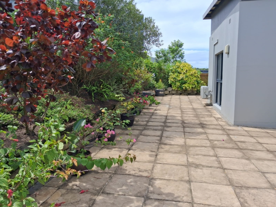 4 Bedroom Property for Sale in Palm Lakes Estate KwaZulu-Natal