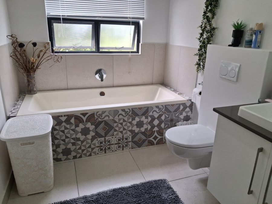 4 Bedroom Property for Sale in Palm Lakes Estate KwaZulu-Natal