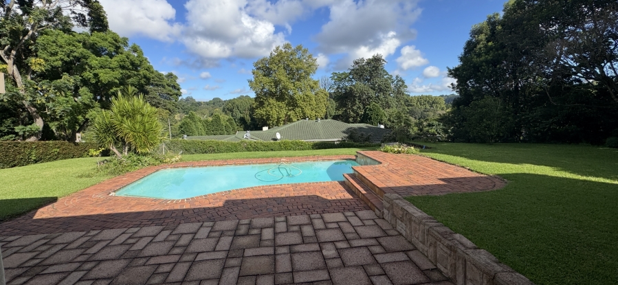 4 Bedroom Property for Sale in Kloof KwaZulu-Natal