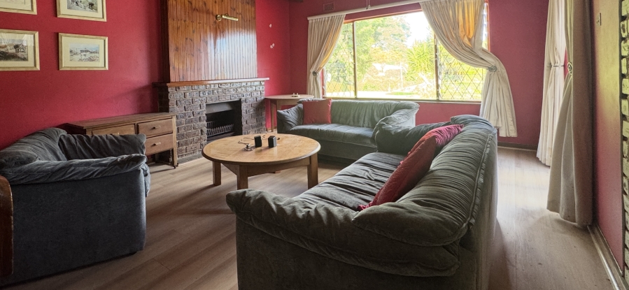 4 Bedroom Property for Sale in Kloof KwaZulu-Natal