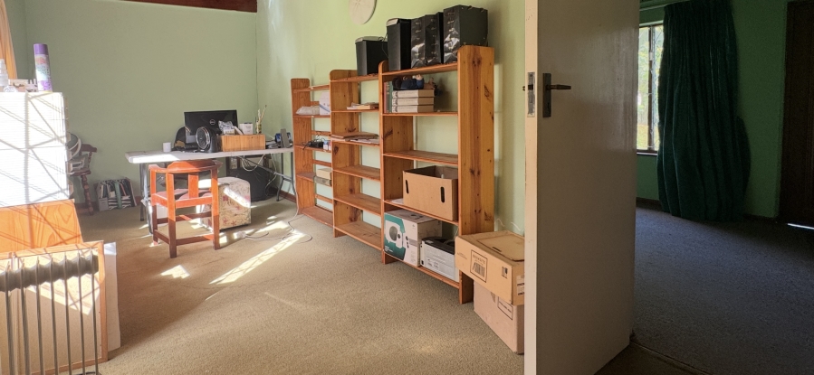 4 Bedroom Property for Sale in Kloof KwaZulu-Natal