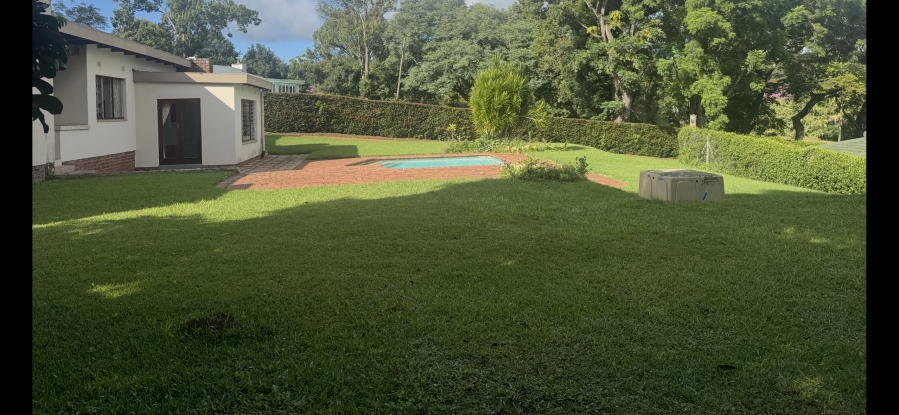 4 Bedroom Property for Sale in Kloof KwaZulu-Natal