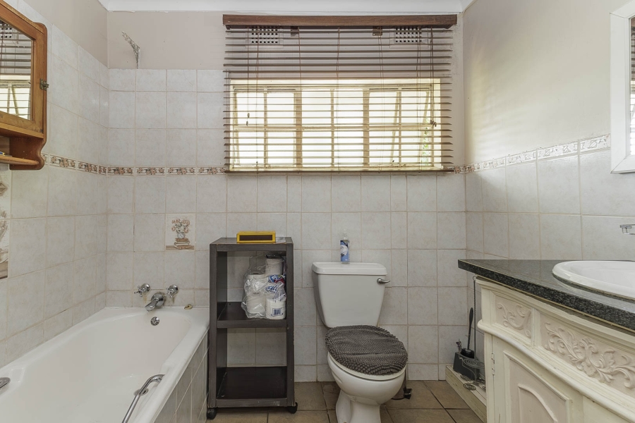 4 Bedroom Property for Sale in Dawncliffe KwaZulu-Natal