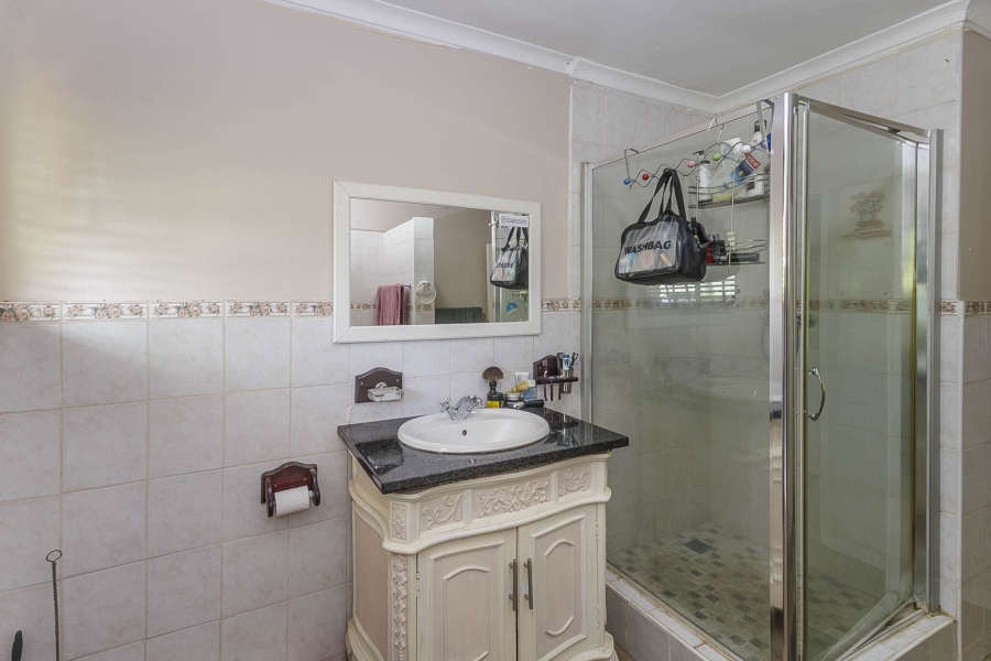 4 Bedroom Property for Sale in Dawncliffe KwaZulu-Natal