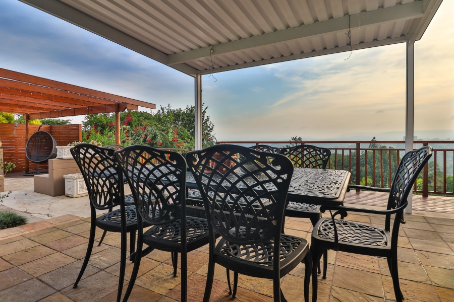 4 Bedroom Property for Sale in Cowies Hill KwaZulu-Natal