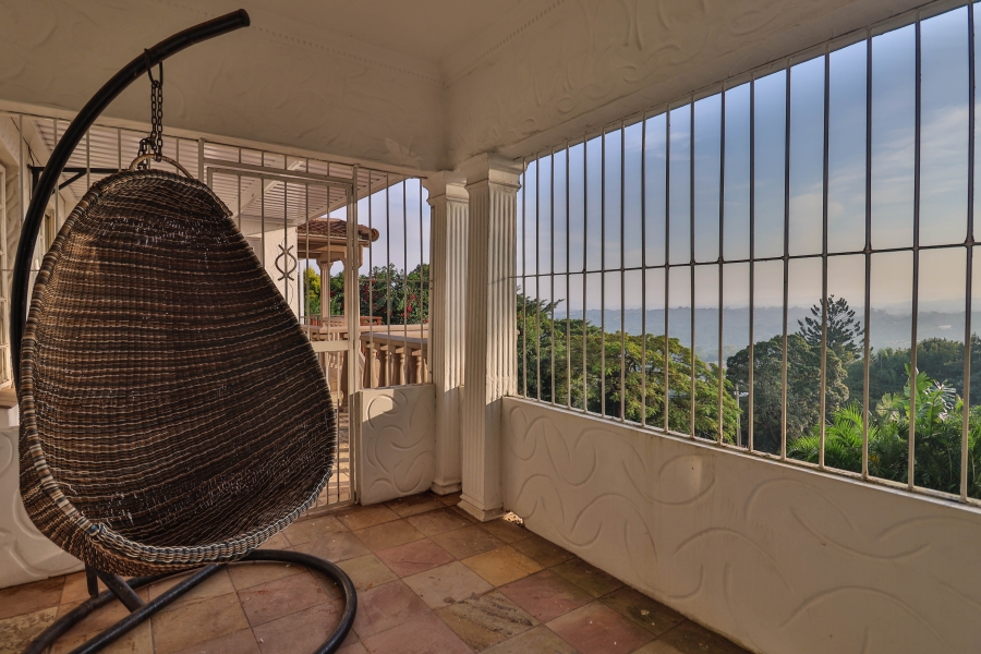 4 Bedroom Property for Sale in Cowies Hill KwaZulu-Natal