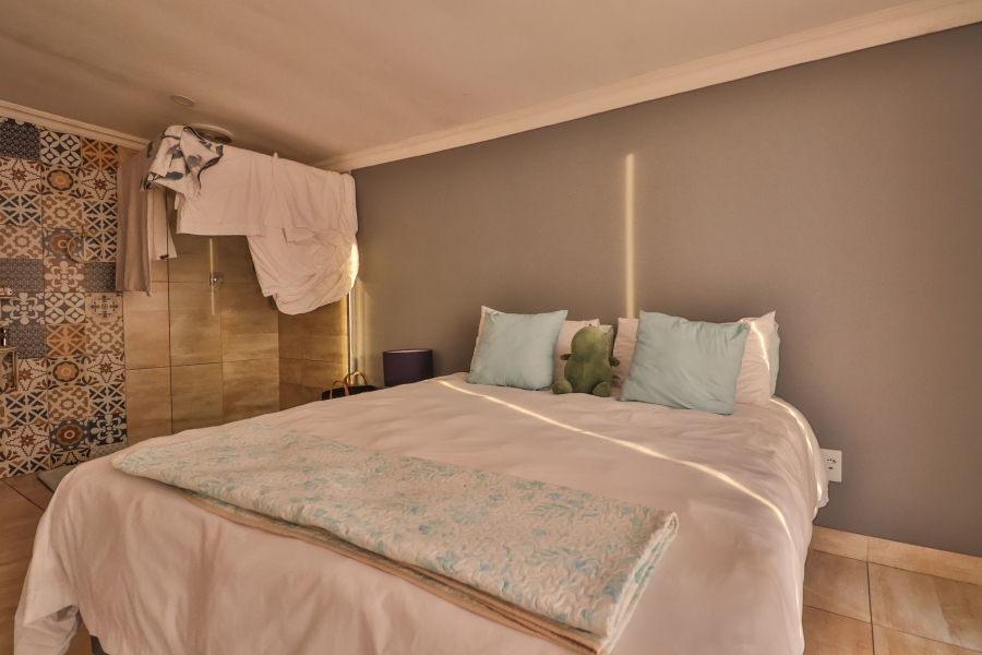 4 Bedroom Property for Sale in Cowies Hill KwaZulu-Natal