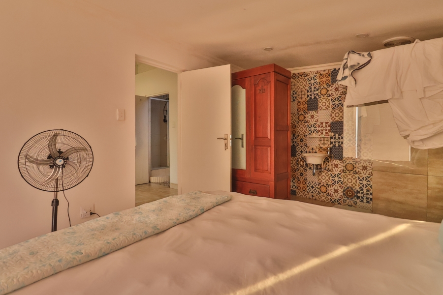 4 Bedroom Property for Sale in Cowies Hill KwaZulu-Natal