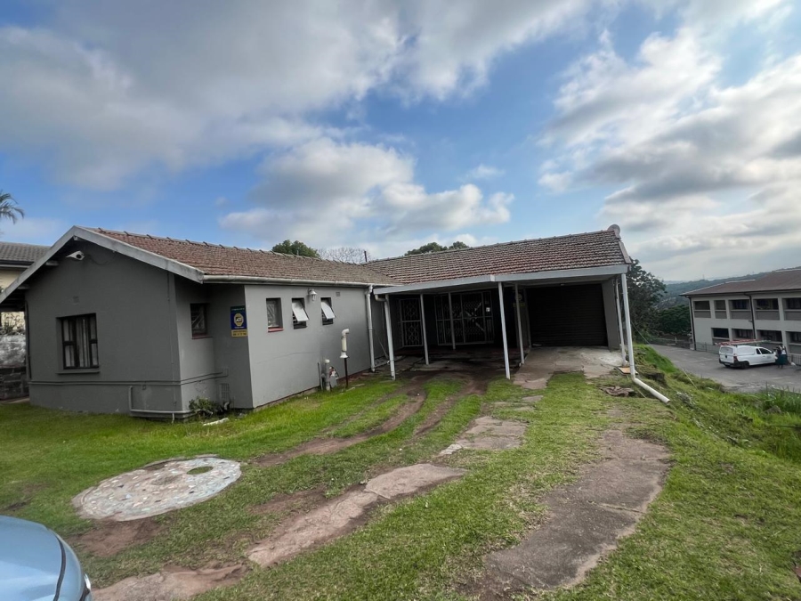 3 Bedroom Property for Sale in Pinelands KwaZulu-Natal
