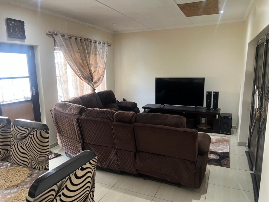 3 Bedroom Property for Sale in Pinelands KwaZulu-Natal