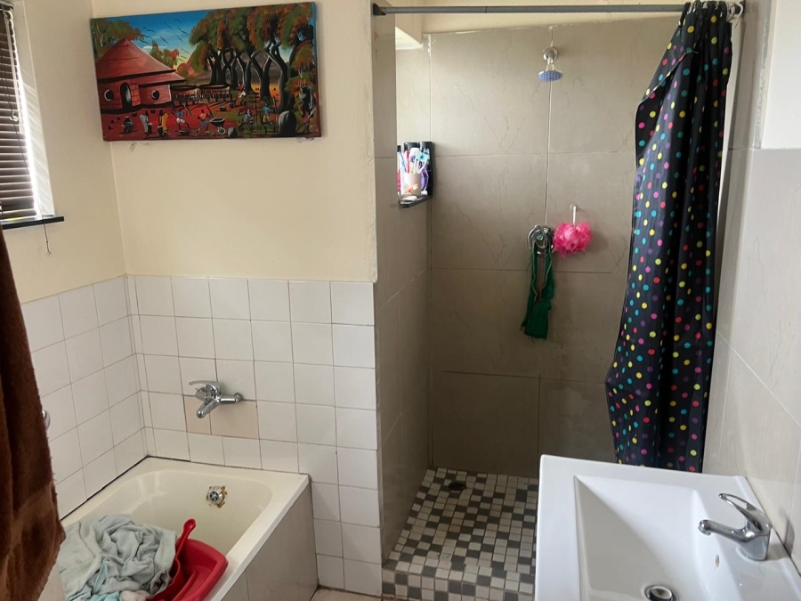 3 Bedroom Property for Sale in Pinelands KwaZulu-Natal