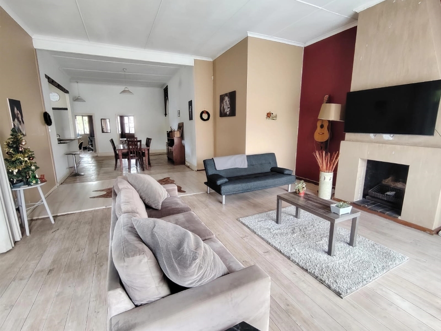 To Let 4 Bedroom Property for Rent in Sarnia KwaZulu-Natal