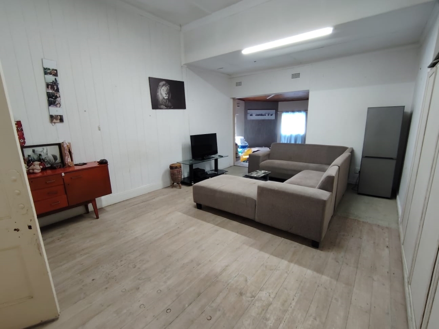 To Let 4 Bedroom Property for Rent in Sarnia KwaZulu-Natal