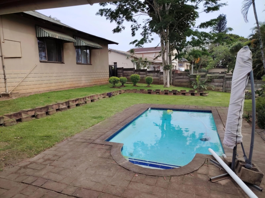 To Let 4 Bedroom Property for Rent in Sarnia KwaZulu-Natal