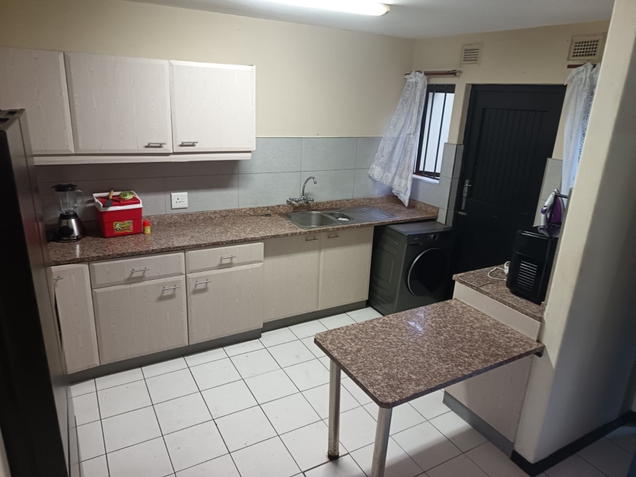 To Let 3 Bedroom Property for Rent in Westridge KwaZulu-Natal