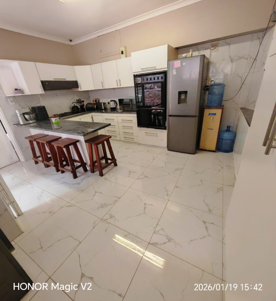 3 Bedroom Property for Sale in Berea West KwaZulu-Natal