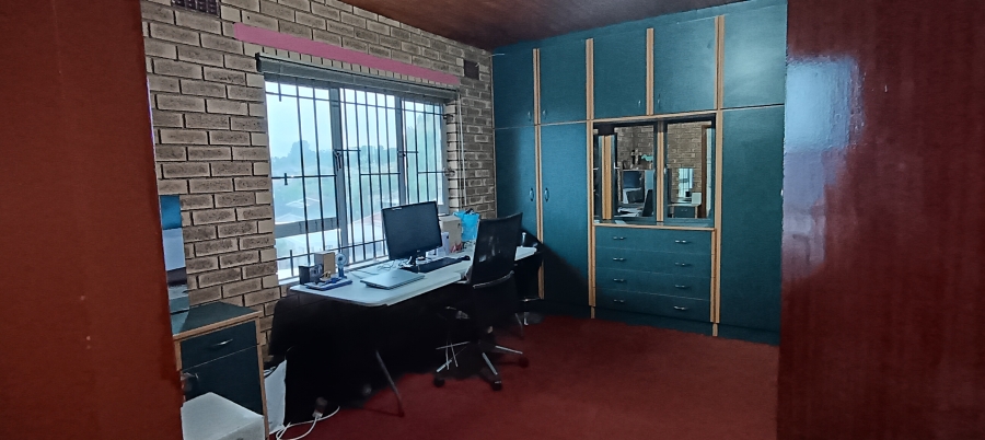 4 Bedroom Property for Sale in Brookdale KwaZulu-Natal